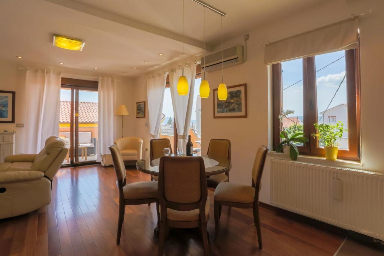 Apartment Egita Crikvenica Extérieur photo